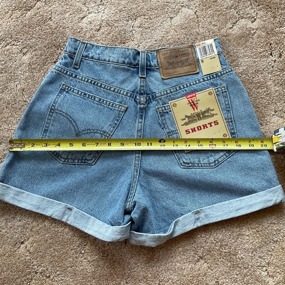 Levi’s Juniors Jean Shorts - Picture 7 of 9